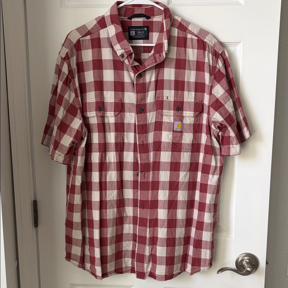 Carhartt Men’s Red and White Plaid Short-Sleeve Button-Up Shirt